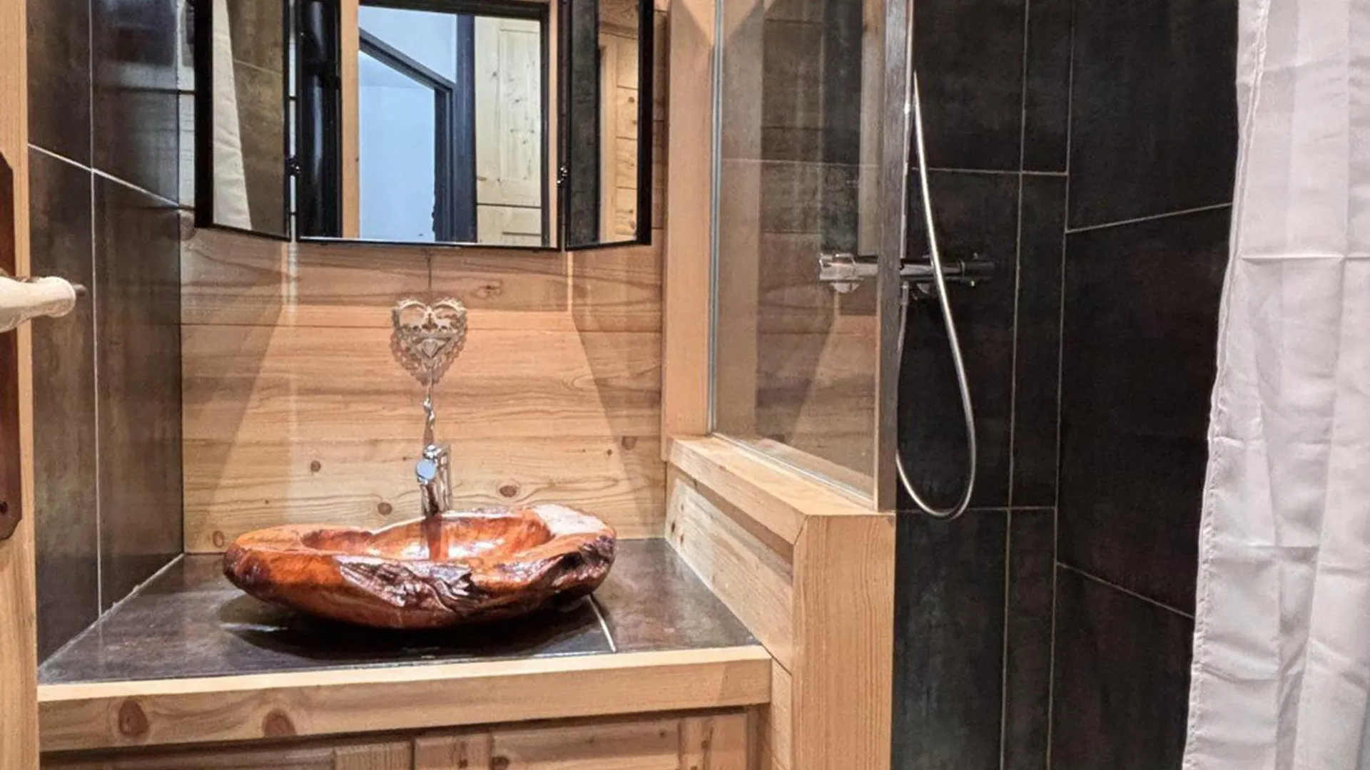 Apartment Appartement Renove 2 Pieces, Acces Direct Aux Pistes Et Proche Centre Station - Fr-1-634-75 Morzine France
