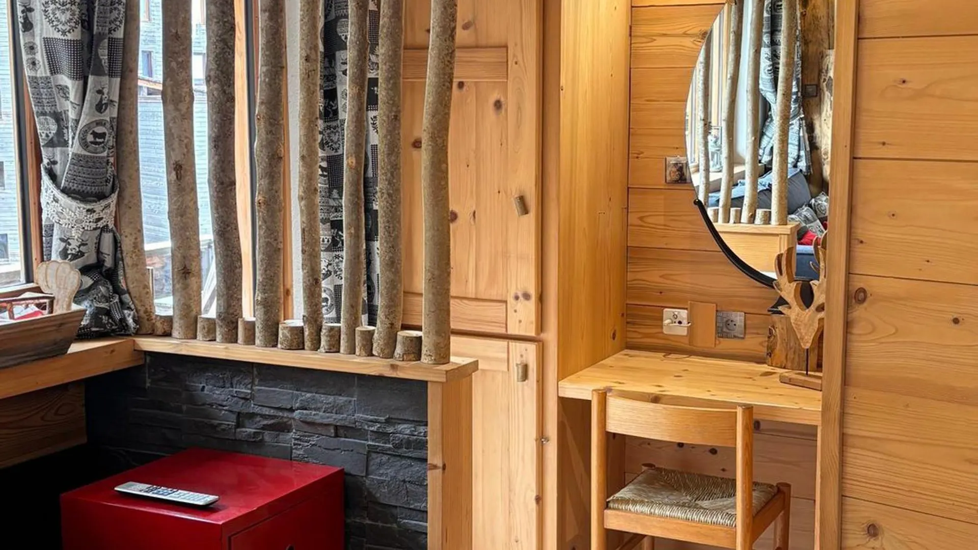 Appartement Renove 2 Pieces, Acces Direct Aux Pistes Et Proche Centre Station - Fr-1-634-75 Morzine 0*,  France